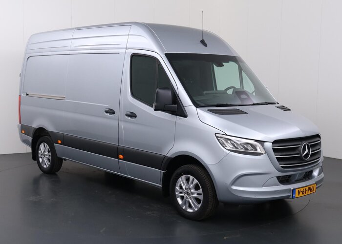 Mercedes-Benz Sprinter 319 CDI 190 PK | L2 H2 | AUTOMAAT | PRO |