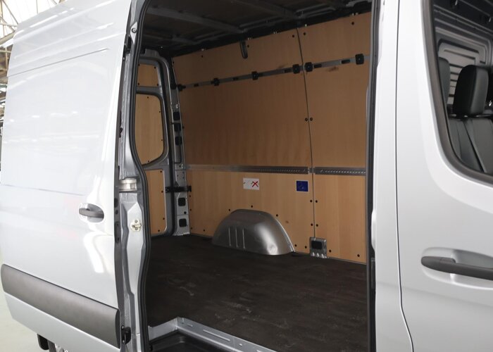 Mercedes-Benz Sprinter 319 CDI 190 PK | L2 H2 | AUTOMAAT | PRO |