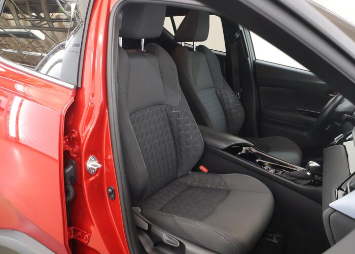 Toyota C-HR 2.0 Hybrid Style