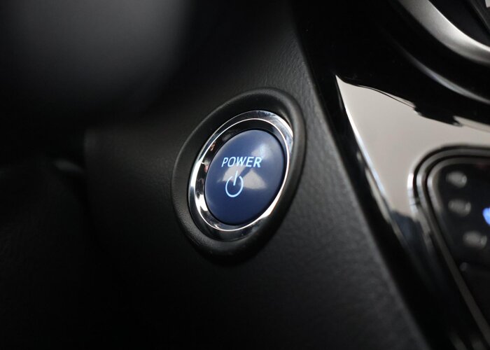 Toyota C-HR 2.0 Hybrid Style