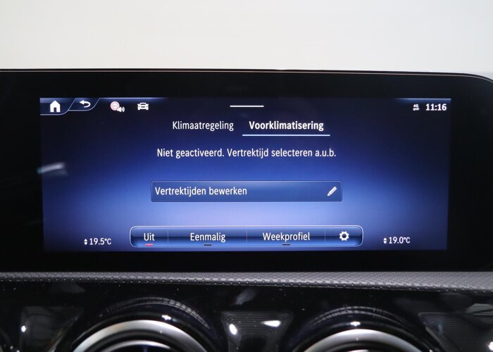 Mercedes-Benz A-Klasse 250e Business Solution AMG