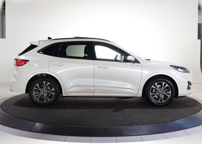 Ford Kuga 2.5 PHEV ST-Line X