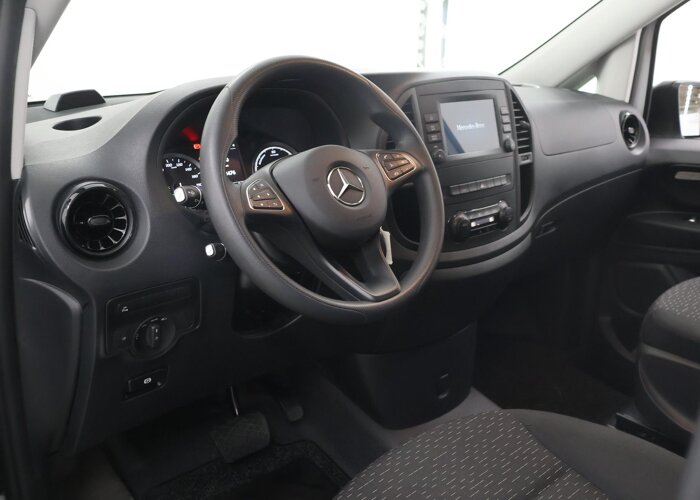Mercedes-Benz eVito L3 | 66 kWh | 286 KM WLTP |