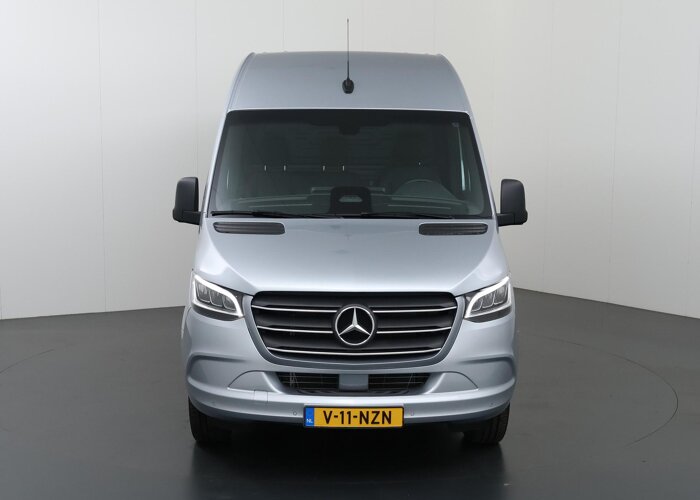Mercedes-Benz Sprinter 319 CDI | L2 H2 | AUT. |