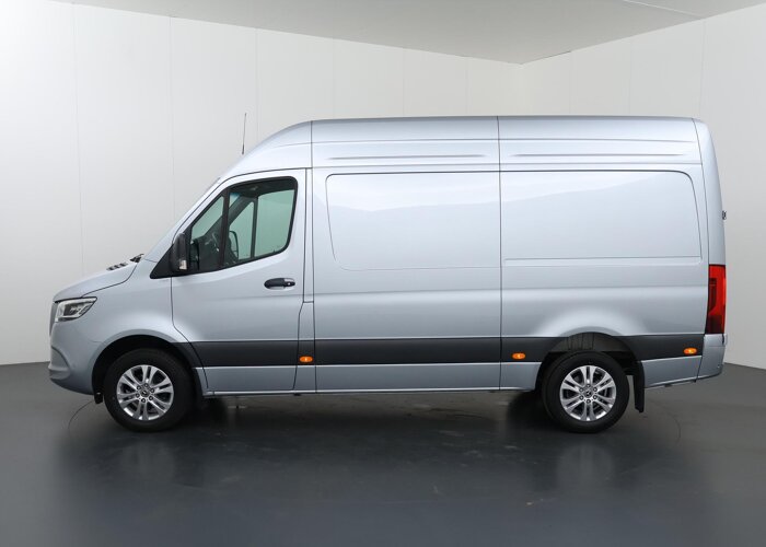 Mercedes-Benz Sprinter 319 CDI | L2 H2 | AUT. |