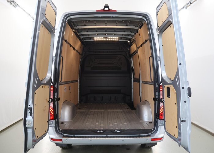Mercedes-Benz Sprinter 319 CDI | L2 H2 | AUT. |