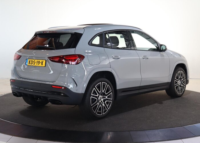 Mercedes-Benz GLA 250e Business Solution AMG