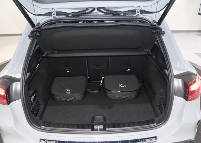 Mercedes-Benz GLA 250e Business Solution AMG
