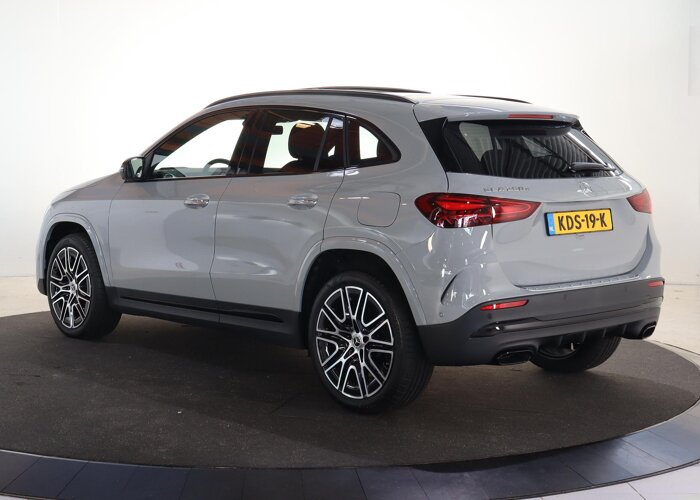 Mercedes-Benz GLA 250e Business Solution AMG