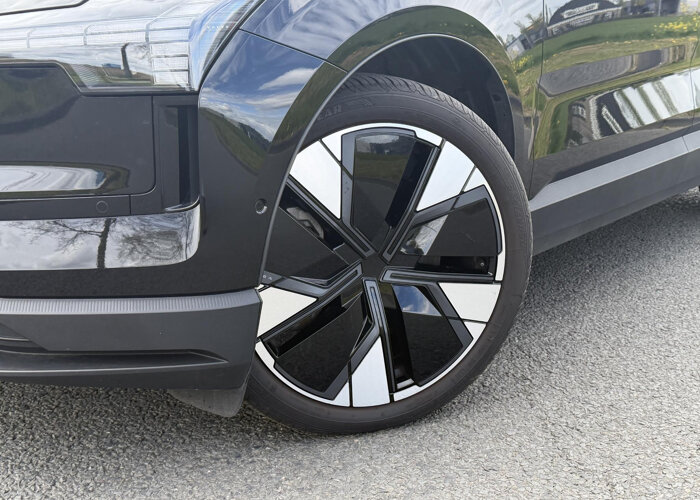 Volvo EX30 Twin Motor Performance Ultra 69 kWh