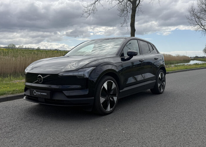 Volvo EX30 Twin Motor Performance Ultra 69 kWh