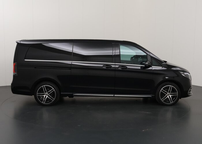 Mercedes-Benz V-Klasse 300d | XL L3 | AMG | 4-MATIC | DUBBEL CABINE |