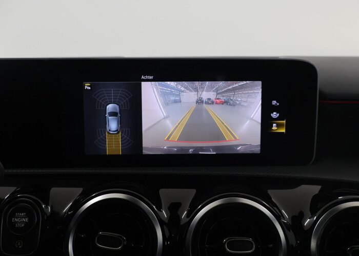 Mercedes-Benz A-Klasse 200 Business Solution AMG