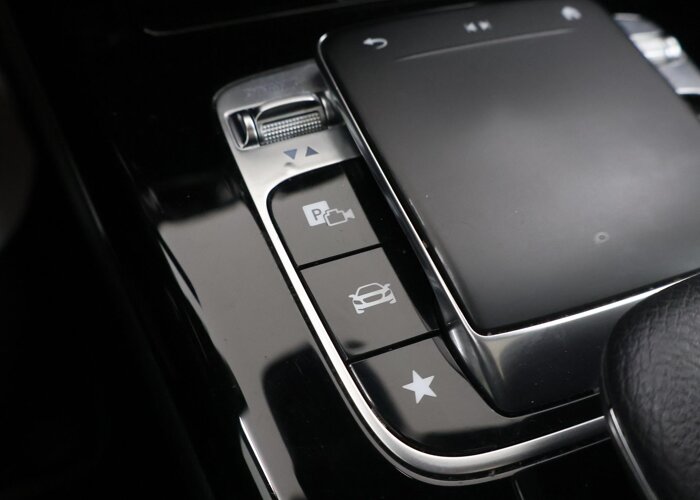 Mercedes-Benz A-Klasse 200 Business Solution AMG