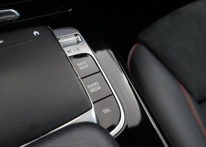 Mercedes-Benz A-Klasse 200 Business Solution AMG