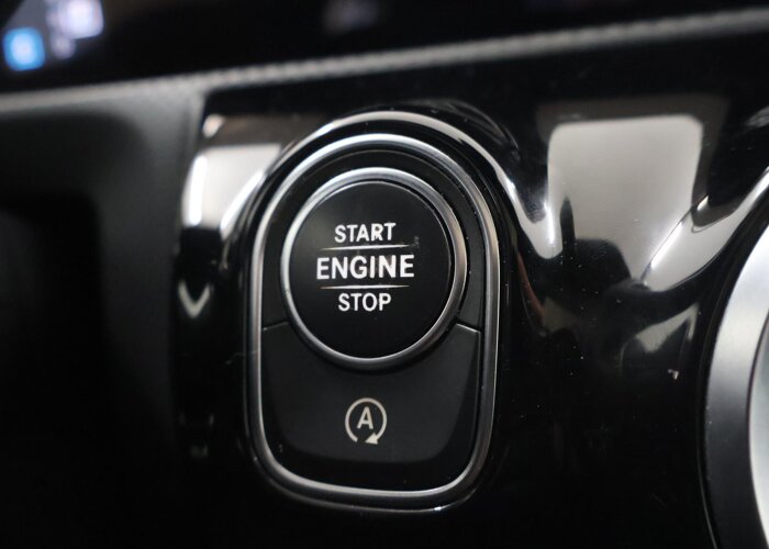 Mercedes-Benz A-Klasse 200 Business Solution AMG