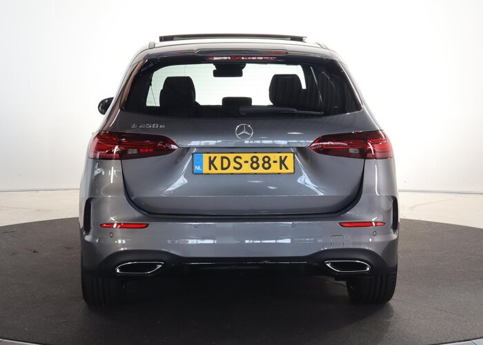 Mercedes-Benz B-Klasse 250e Business Solution AMG