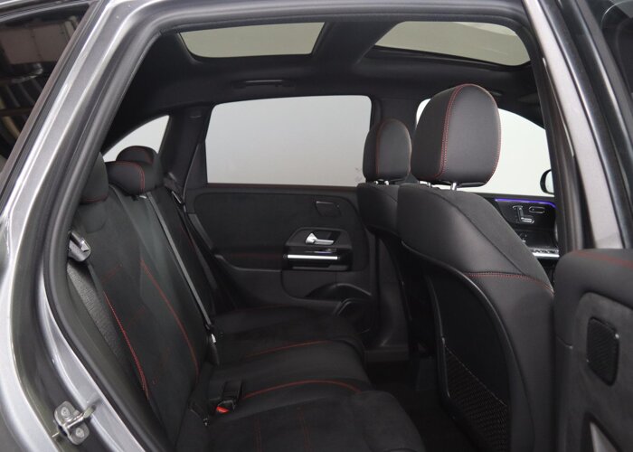 Mercedes-Benz B-Klasse 250e Business Solution AMG