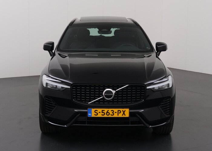 Volvo XC60 2.0 T6 Plug-in hybrid AWD Plus Dark