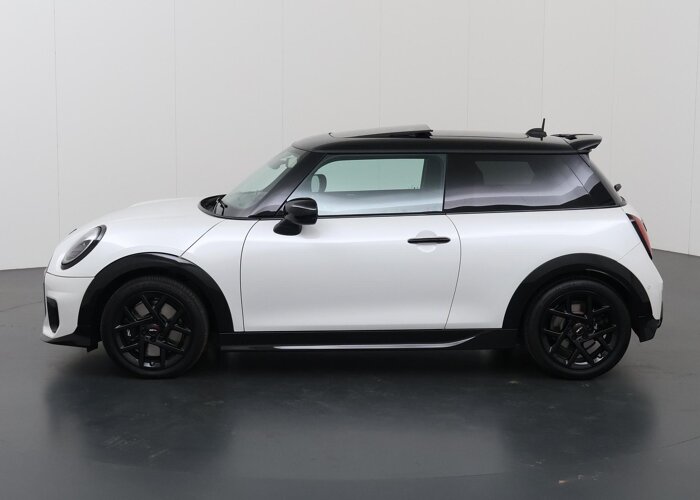 MINI 3-deurs 1.5 Cooper C John Cooper Works M