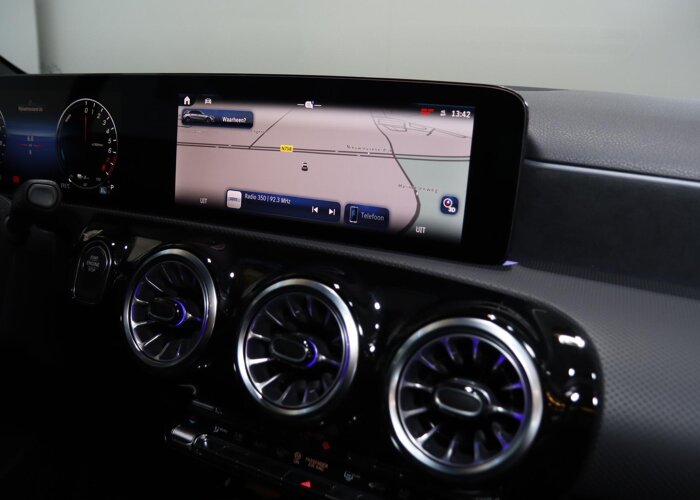 Mercedes-Benz A-Klasse 250e Business Solution AMG