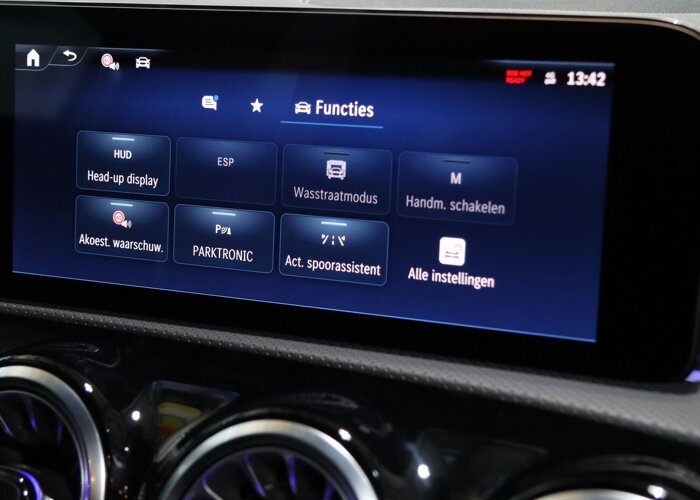 Mercedes-Benz A-Klasse 250e Business Solution AMG