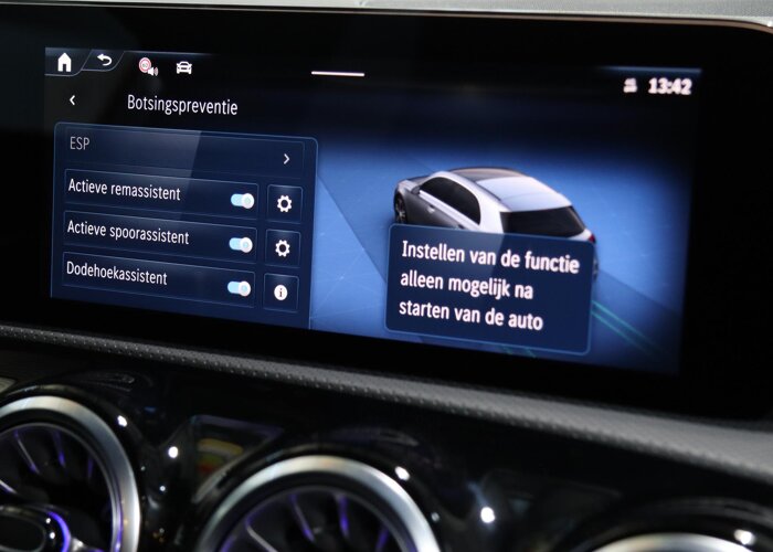 Mercedes-Benz A-Klasse 250e Business Solution AMG