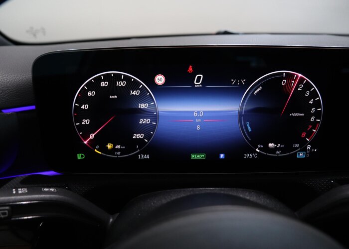 Mercedes-Benz A-Klasse 250e Business Solution AMG