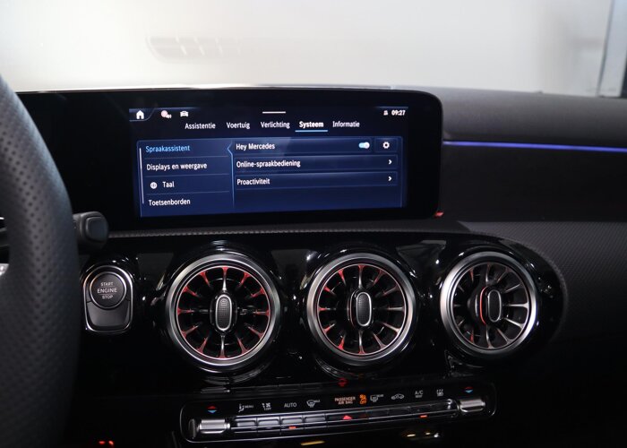 Mercedes-Benz A-Klasse 250e Business Solution AMG