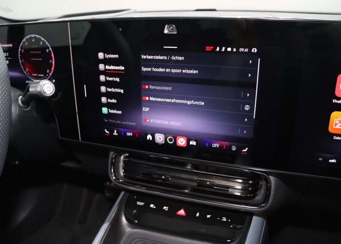 Mercedes-Benz CLA-Klasse 200 AMG Line Business Solution AMG