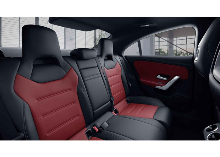 Mercedes-Benz CLA-Klasse 180 AMG Line