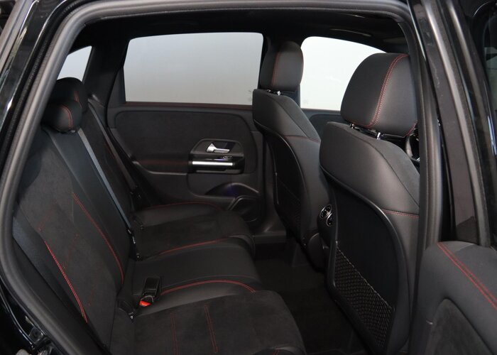 Mercedes-Benz B-Klasse 250e Business Solution AMG