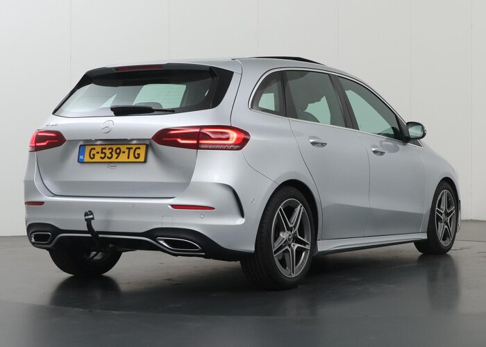 Mercedes-Benz B-Klasse 180 Business Solution AMG