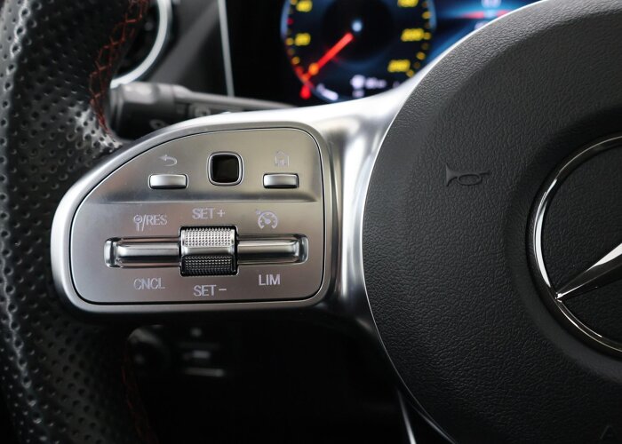 Mercedes-Benz B-Klasse 180 Business Solution AMG