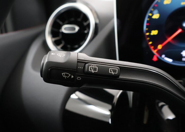 Mercedes-Benz B-Klasse 180 Business Solution AMG