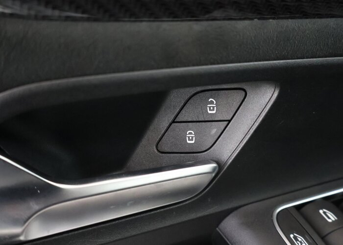 Mercedes-Benz B-Klasse 180 Business Solution AMG