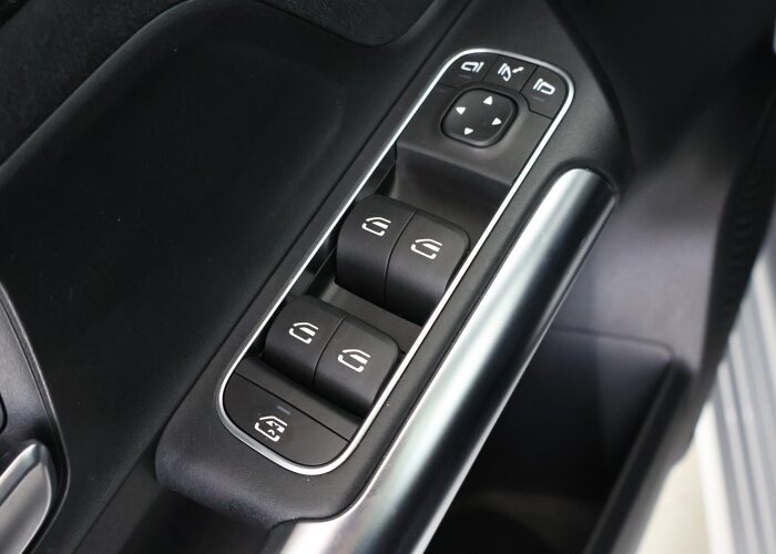 Mercedes-Benz B-Klasse 180 Business Solution AMG