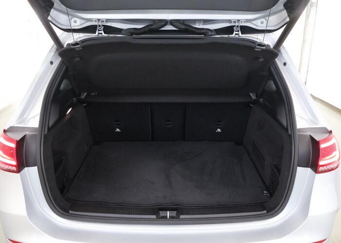 Mercedes-Benz B-Klasse 180 Business Solution AMG