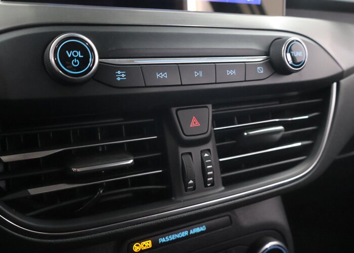 Ford FOCUS Wagon 1.0 EcoBoost Hybrid Titanium X Business