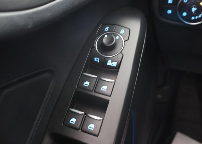 Ford FOCUS Wagon 1.0 EcoBoost Hybrid Titanium X Business