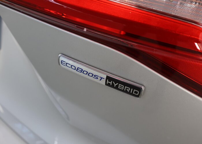 Ford FOCUS Wagon 1.0 EcoBoost Hybrid Titanium X Business