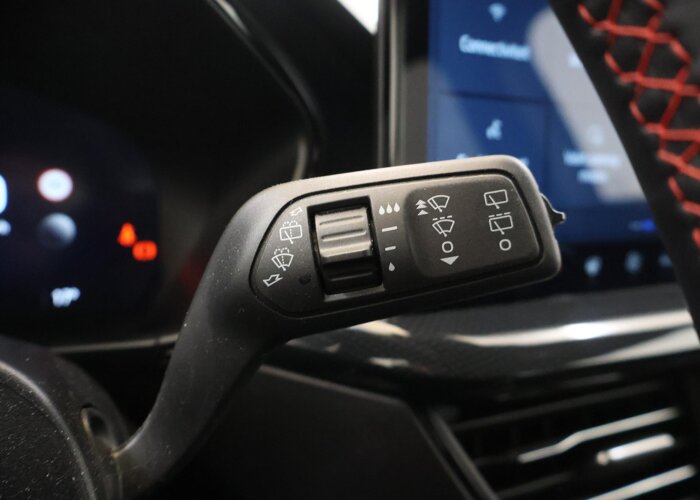 Ford FOCUS Wagon 1.0 EcoBoost Hybrid ST Line X