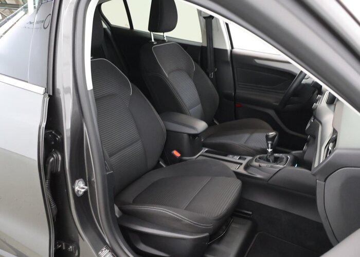 Ford Focus 1.0 EcoBoost Hybrid Titanium Style