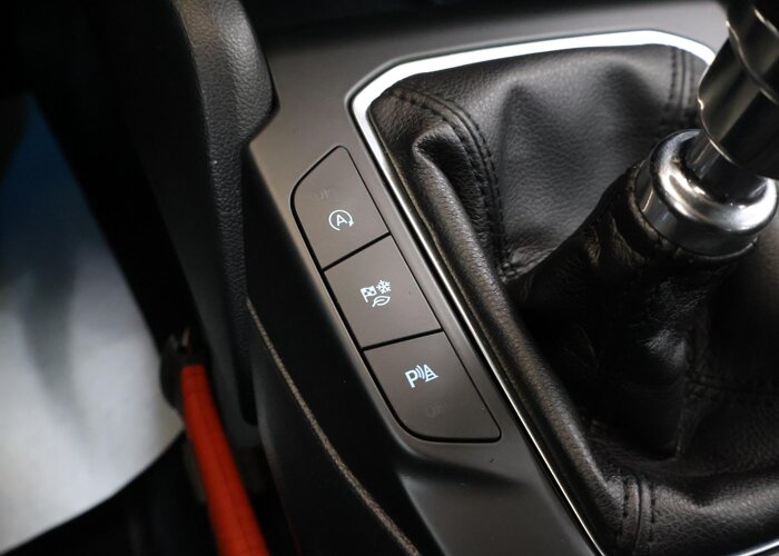 Ford Focus 1.0 EcoBoost Hybrid Titanium Style