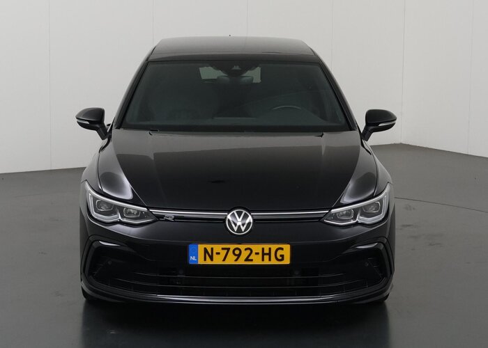 Volkswagen Golf 1.5 eTSI R-Line Business