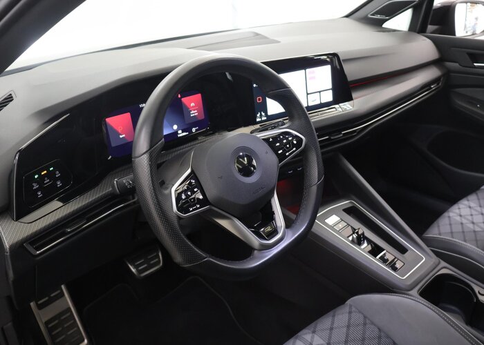 Volkswagen Golf 1.5 eTSI R-Line Business