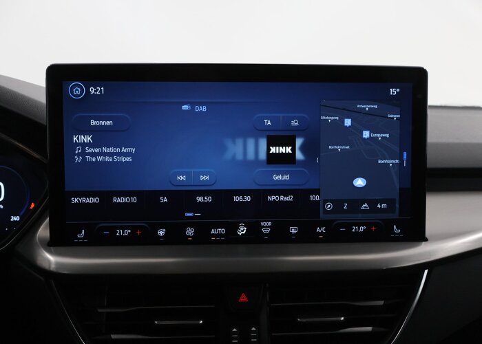 Ford FOCUS Wagon 1.0 EcoBoost Hybrid Titanium X