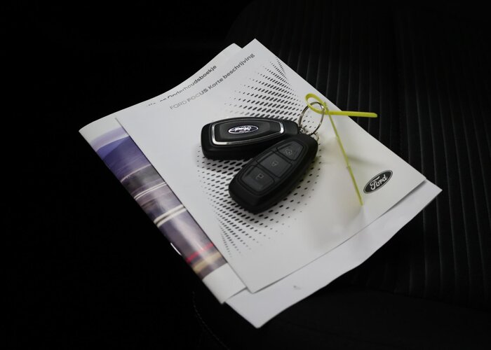 Ford FOCUS Wagon 1.0 EcoBoost Hybrid Titanium X