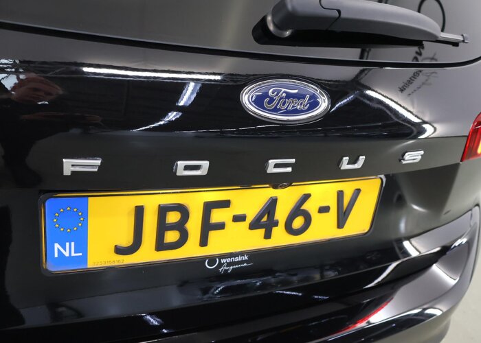 Ford FOCUS Wagon 1.0 EcoBoost Hybrid Titanium X