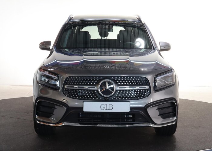 Mercedes-Benz GLB 180 Business Solution AMG